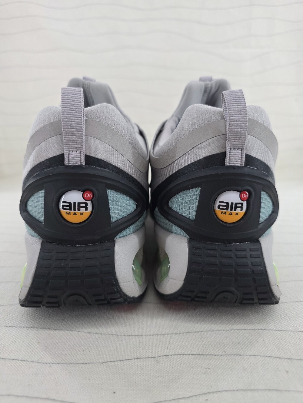 Nike Mens Air Max Dn Roam College Grey Lemon Twist Sneakers HQ8605-003 Sz 9.5 - Picture 6 of 11